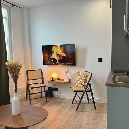 Comfortable In Ideal Location Appartamento